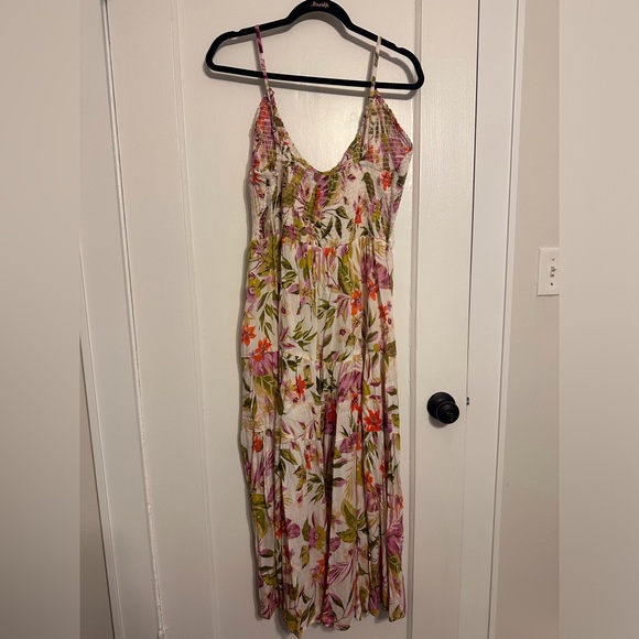 Boutique Floral Maxi Dress - Picture 2 of 7